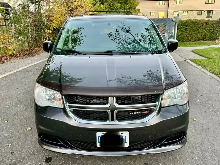 Dodge Caravan 2016 photo 5