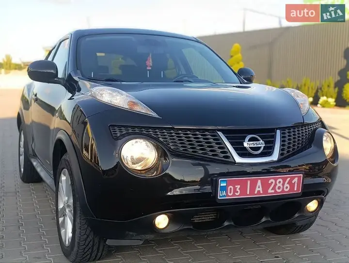 Nissan Juke 2013 photo 2