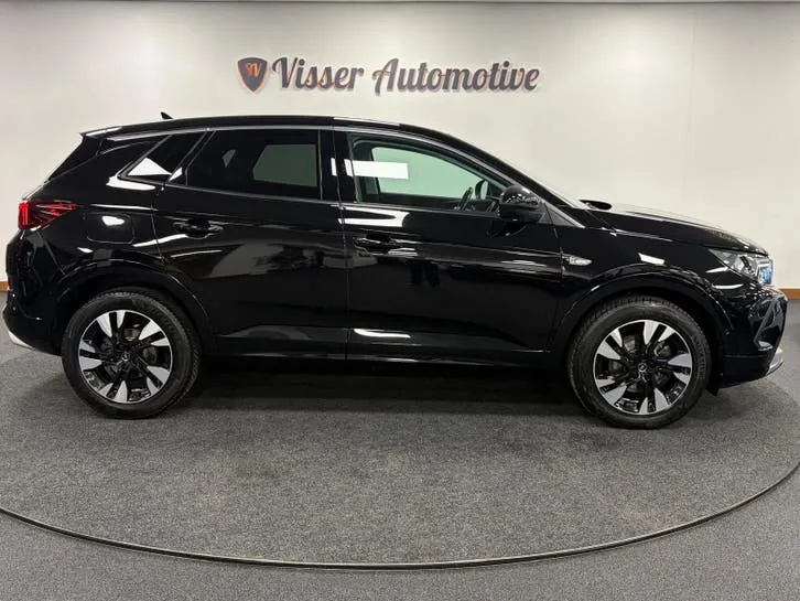 Opel Grandland 2022 photo 3