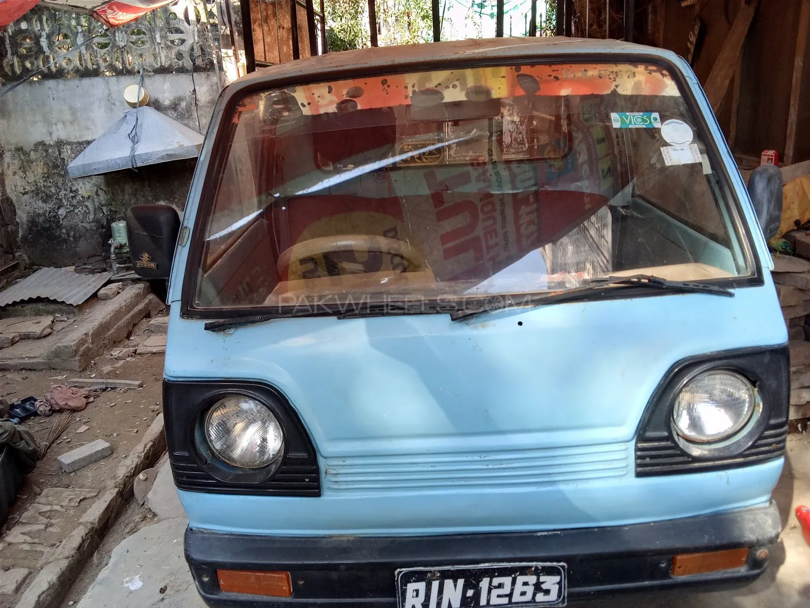 Suzuki Ravi