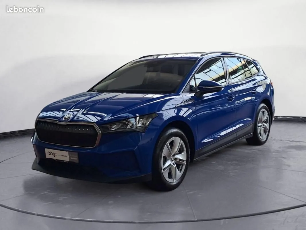 Skoda Enyaq 2023 photo 2