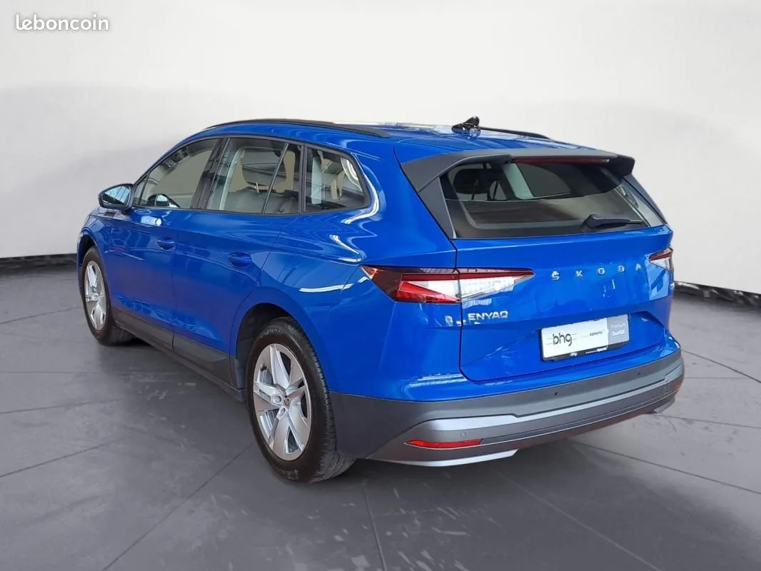 Skoda Enyaq 2023 photo 4