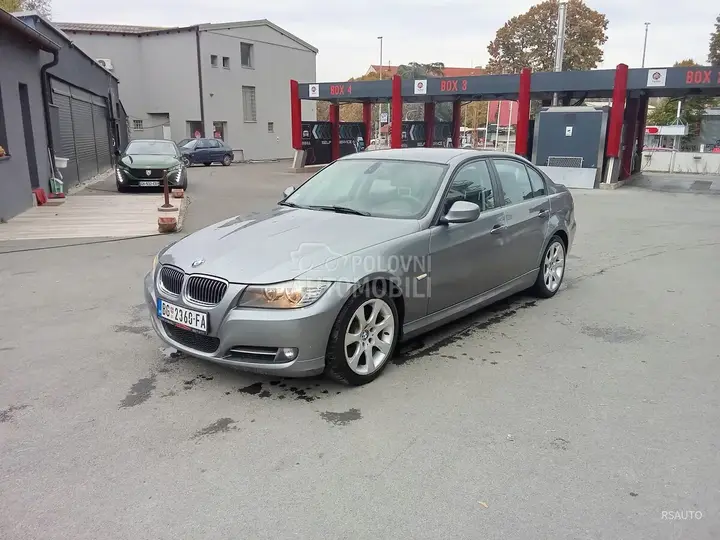 BMW 320