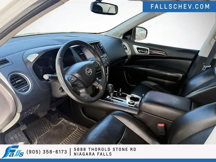 Nissan Pathfinder 2016 photo 2