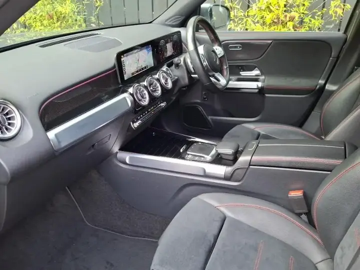 Mercedes-Benz Glb 2021 photo 5