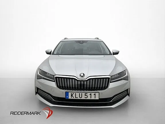 Skoda Superb 2021 photo 2
