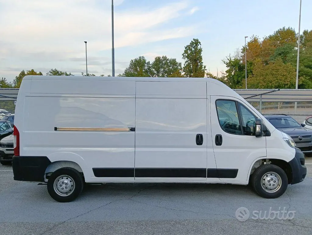 Citroen Jumper 2023 photo 4