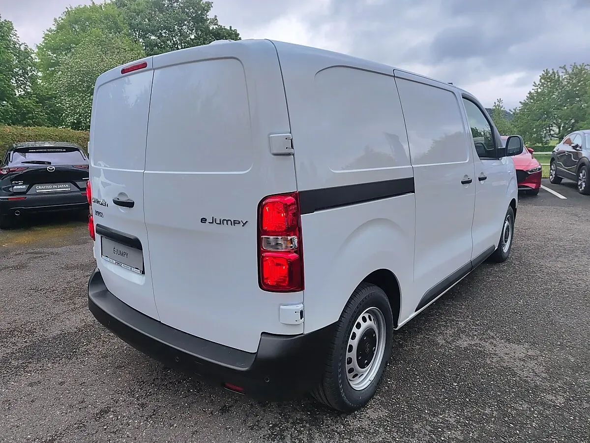 Citroen Jumpy photo 2