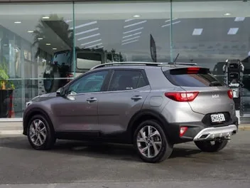 Kia Stonic 2024 photo 3