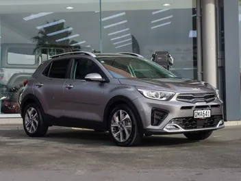 Kia Stonic 2024 photo 2
