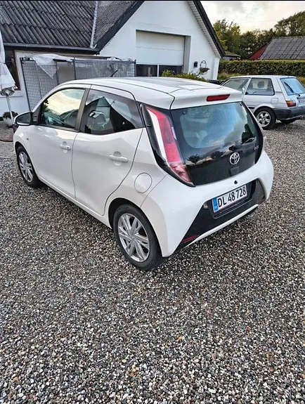 Toyota Aygo 2014 photo 4
