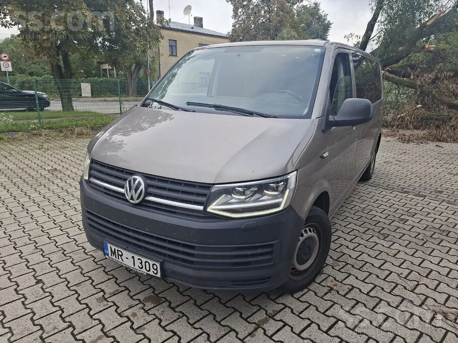 Volkswagen Caravelle 2017 photo 2