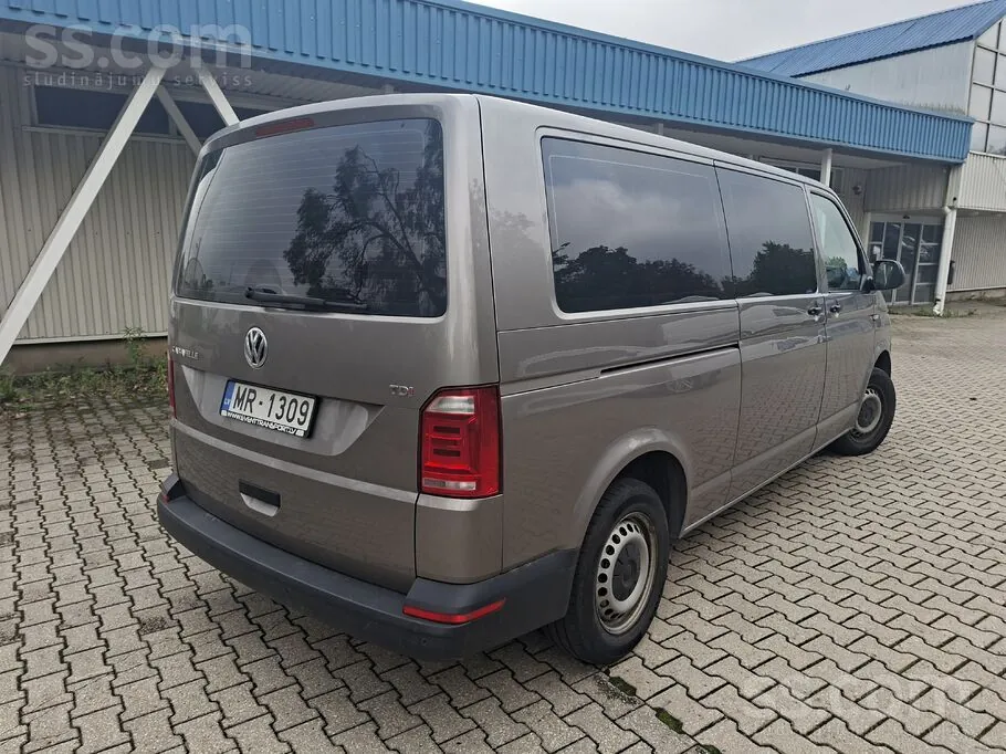 Volkswagen Caravelle 2017 photo 4