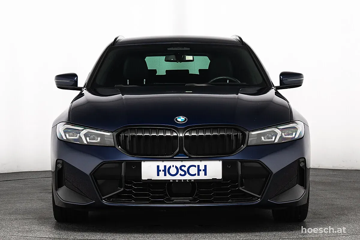 BMW 3 Series 2024 photo 2
