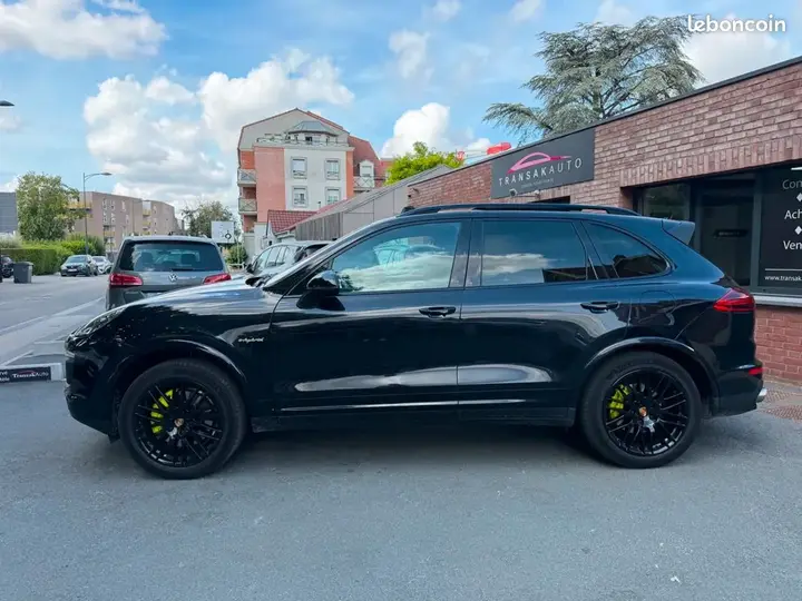 Porsche Cayenne 2017 photo 2