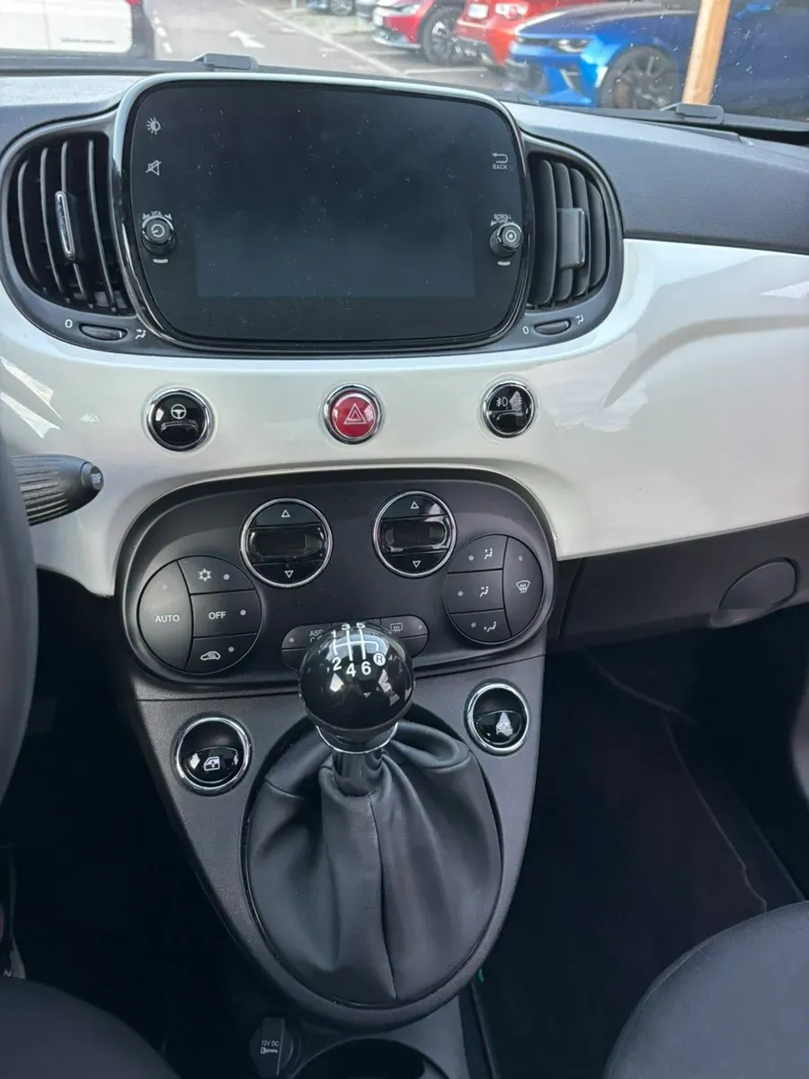 Fiat 500 2023 photo 2