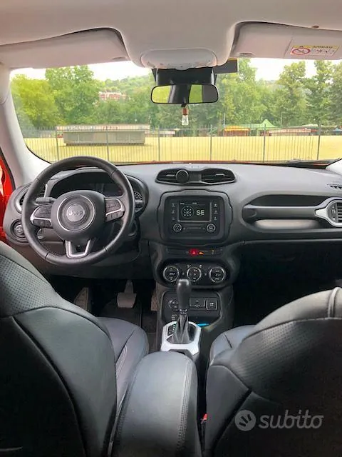 Jeep Renegade 2015 photo 2