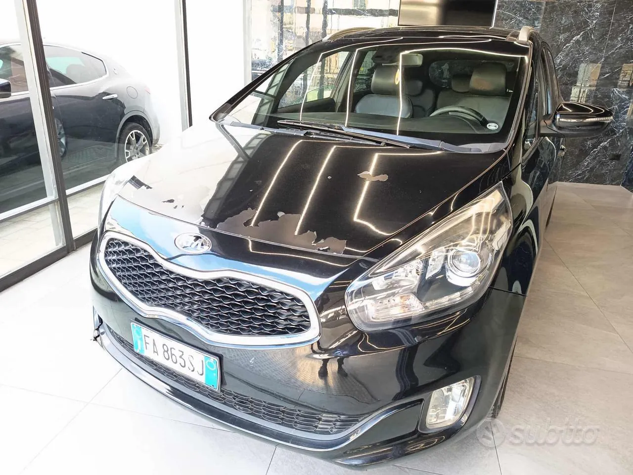 Kia Carens 2015 photo 3