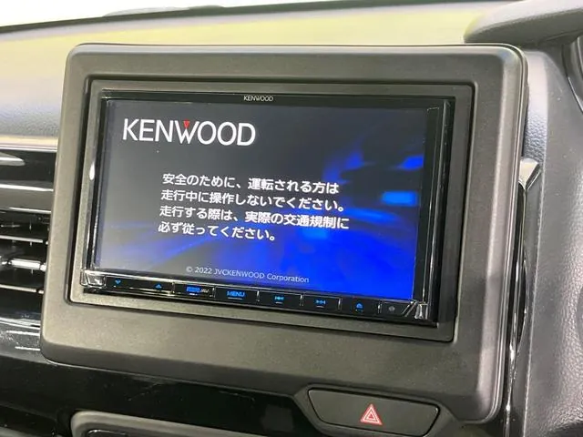 Honda N-Box 2022 photo 3