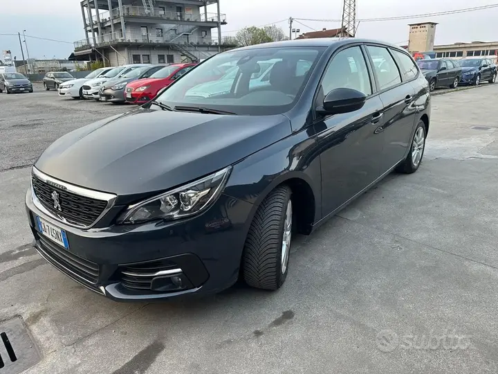 Peugeot 308 2020 photo 5
