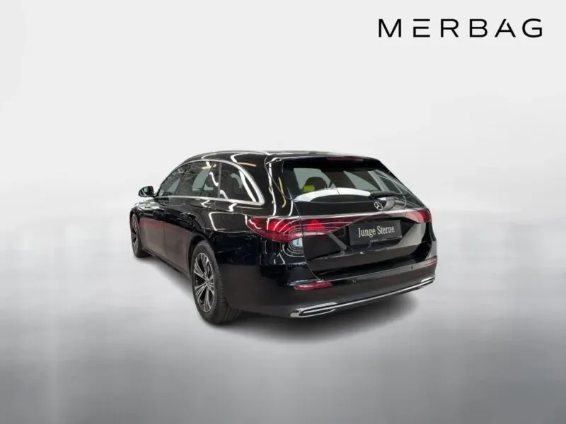 Mercedes-Benz E-Class 2025 photo 2