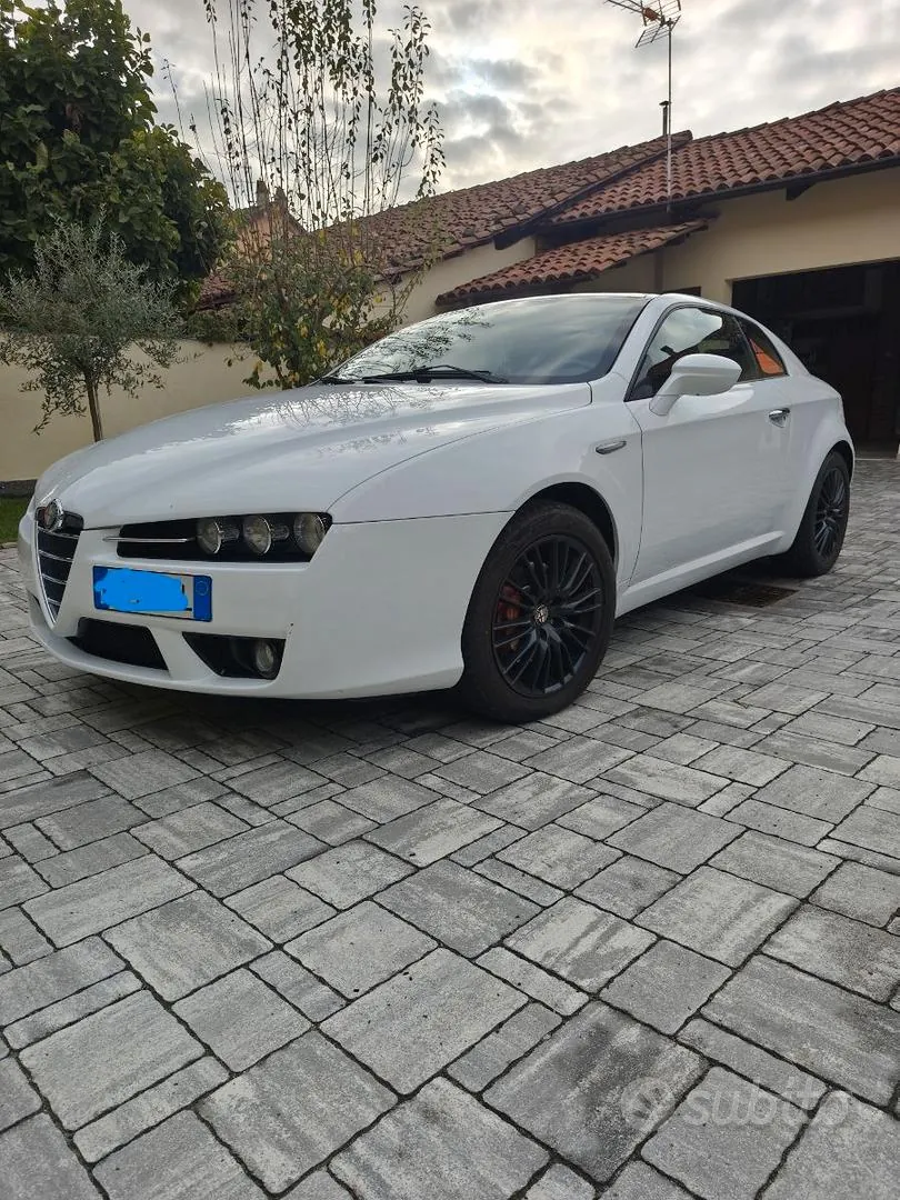 Alfa Romeo Brera 2009 photo 2
