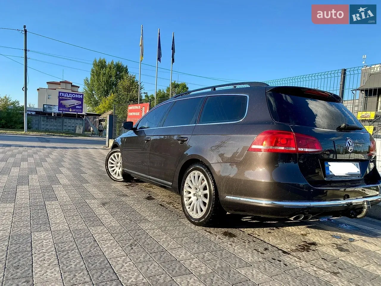 Volkswagen Passat 2011 photo 4