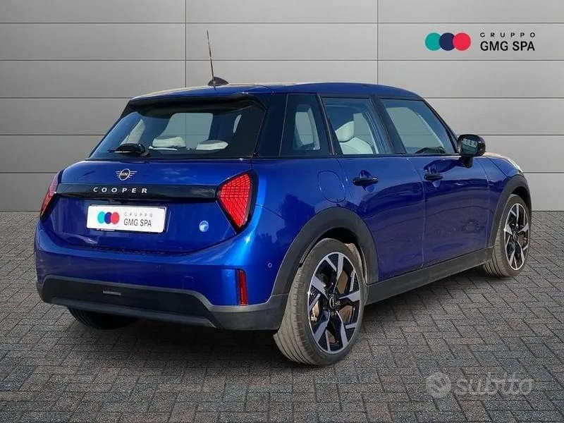 Mini Cooper 2025 photo 3