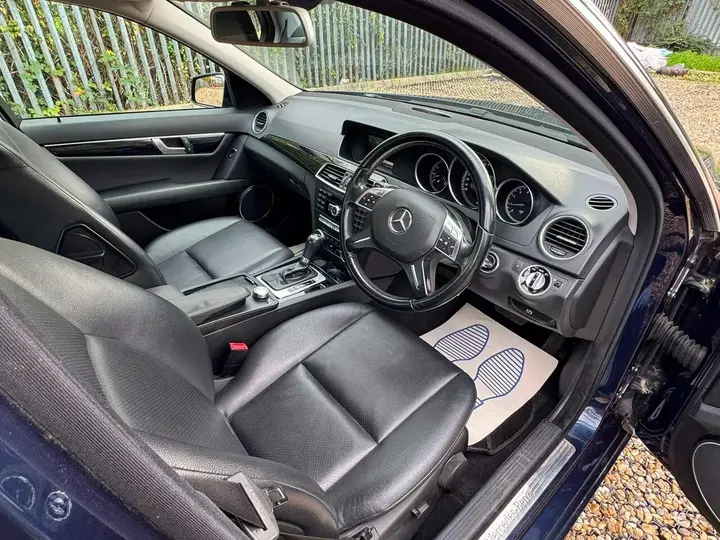 Mercedes-Benz C-Class 2014 photo 3