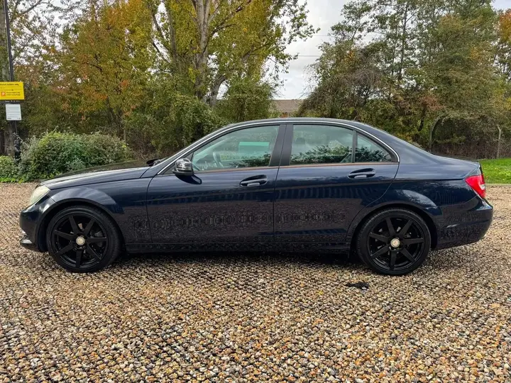 Mercedes-Benz C-Class 2014 photo 5
