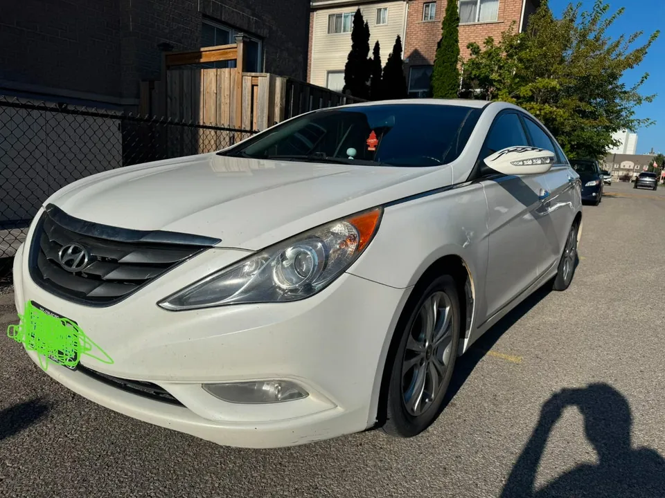 Hyundai Sonata 2013 photo 2
