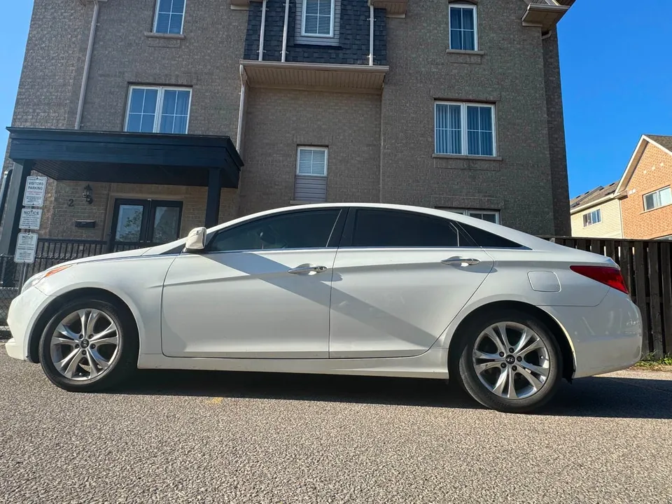 Hyundai Sonata 2013 photo 4