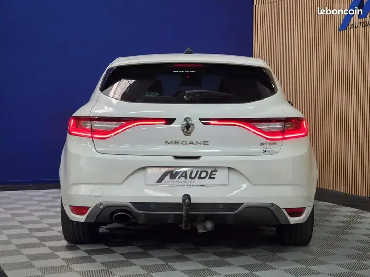 Renault Megane 2016 photo 5