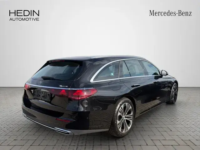 Mercedes-Benz E-Class 2025 photo 4