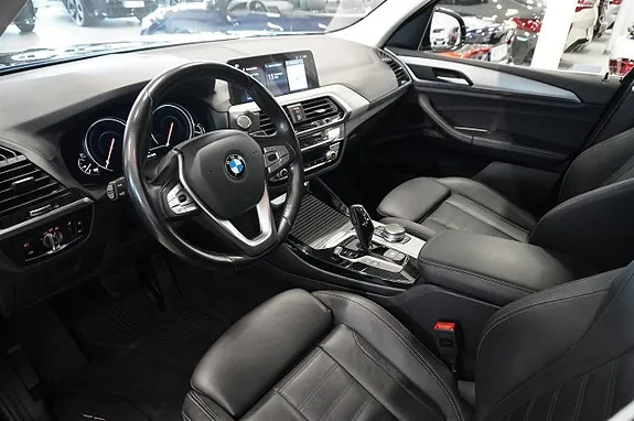BMW X3 2018 photo 2