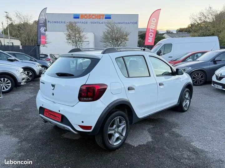 Dacia Sandero 2018 photo 4
