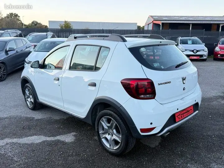 Dacia Sandero 2018 photo 3