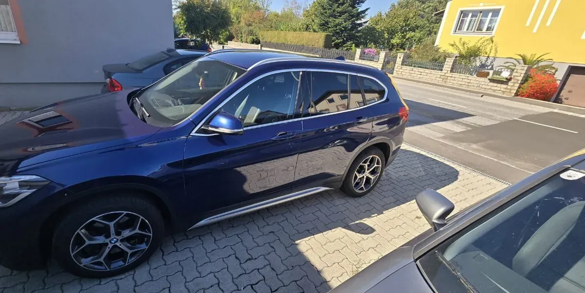 BMW X1