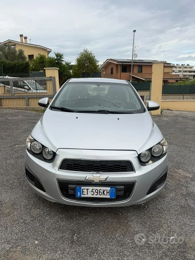 Chevrolet Aveo 2012 photo 5