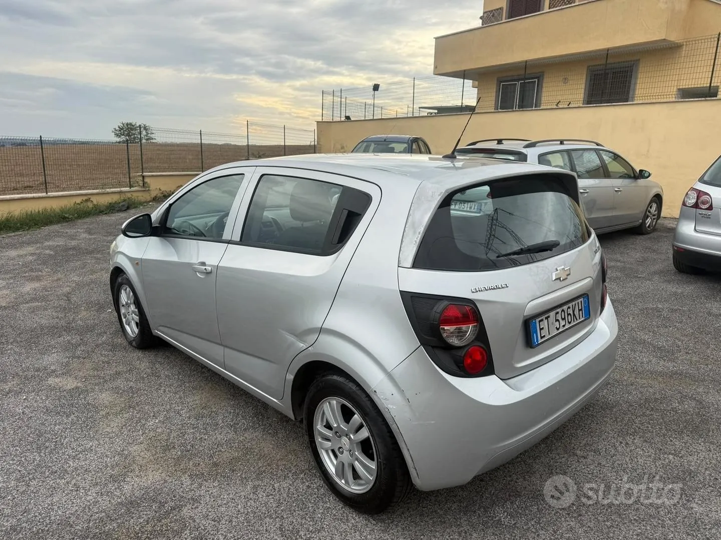 Chevrolet Aveo 2012 photo 3