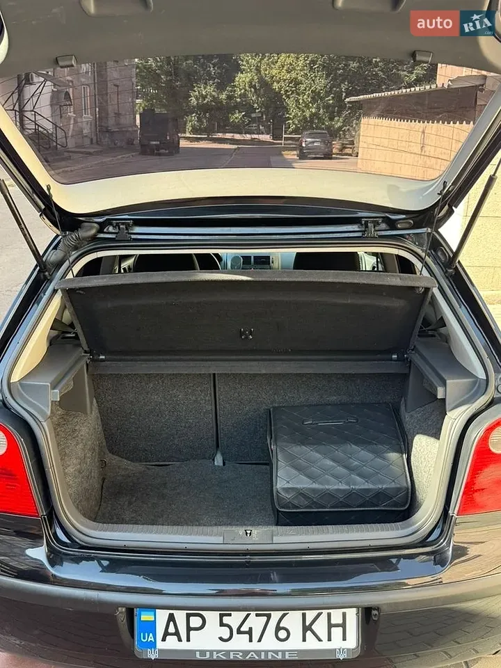 Volkswagen Polo 2002 photo 5