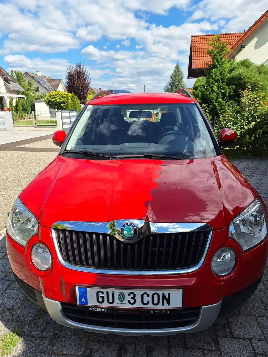 Skoda Yeti 2012 photo 3