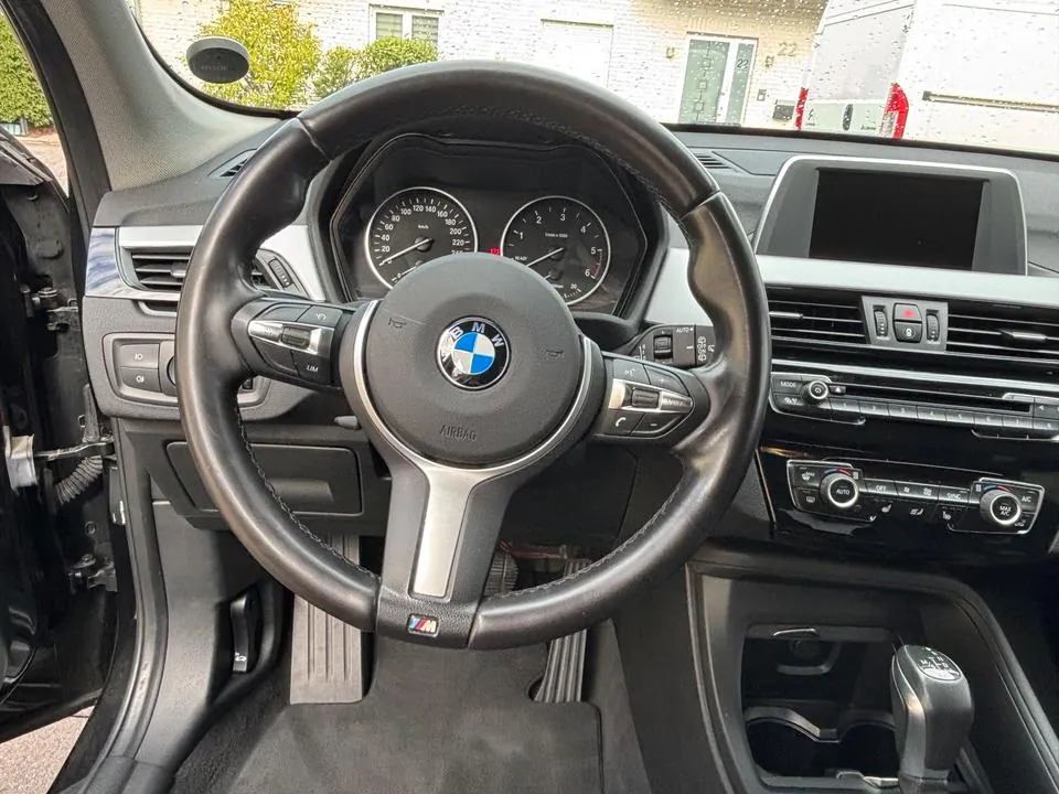 BMW X1