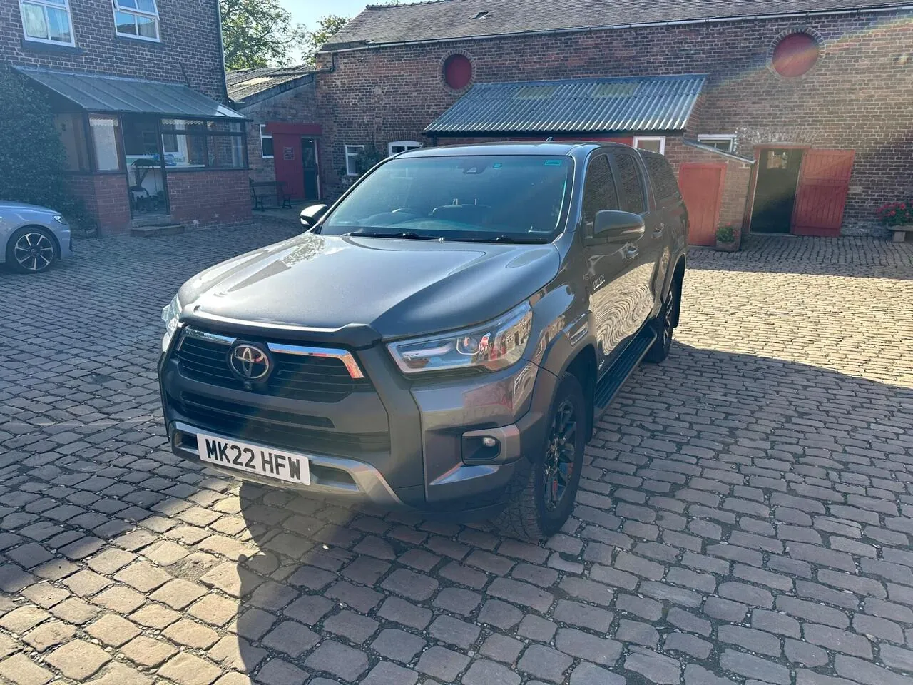 Toyota Hilux 2022 photo 4