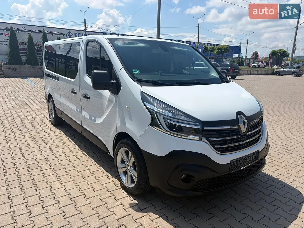 Renault Trafic 2020 photo 3