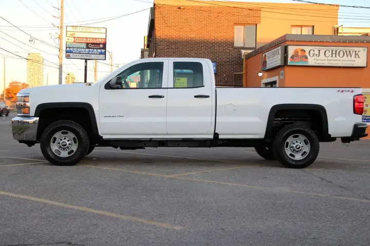 Chevrolet Silverado 2500Hd 2016 photo 4