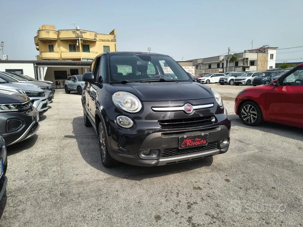 Fiat 500L 2013 photo 2