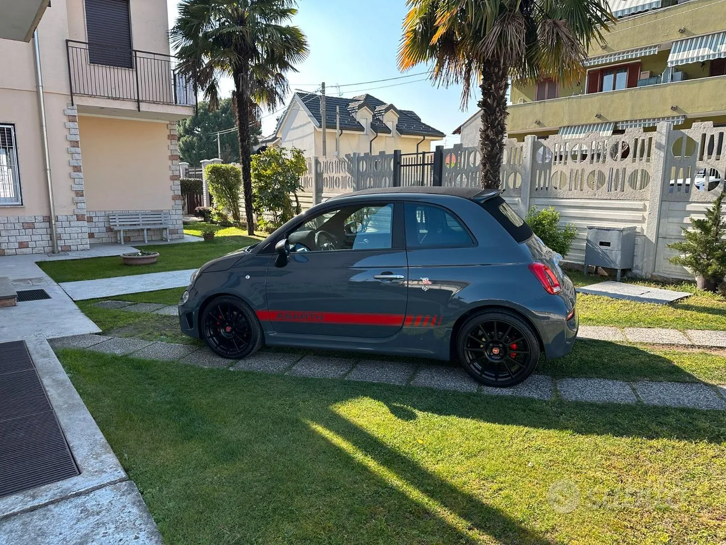 Abarth 695 2017 photo 4