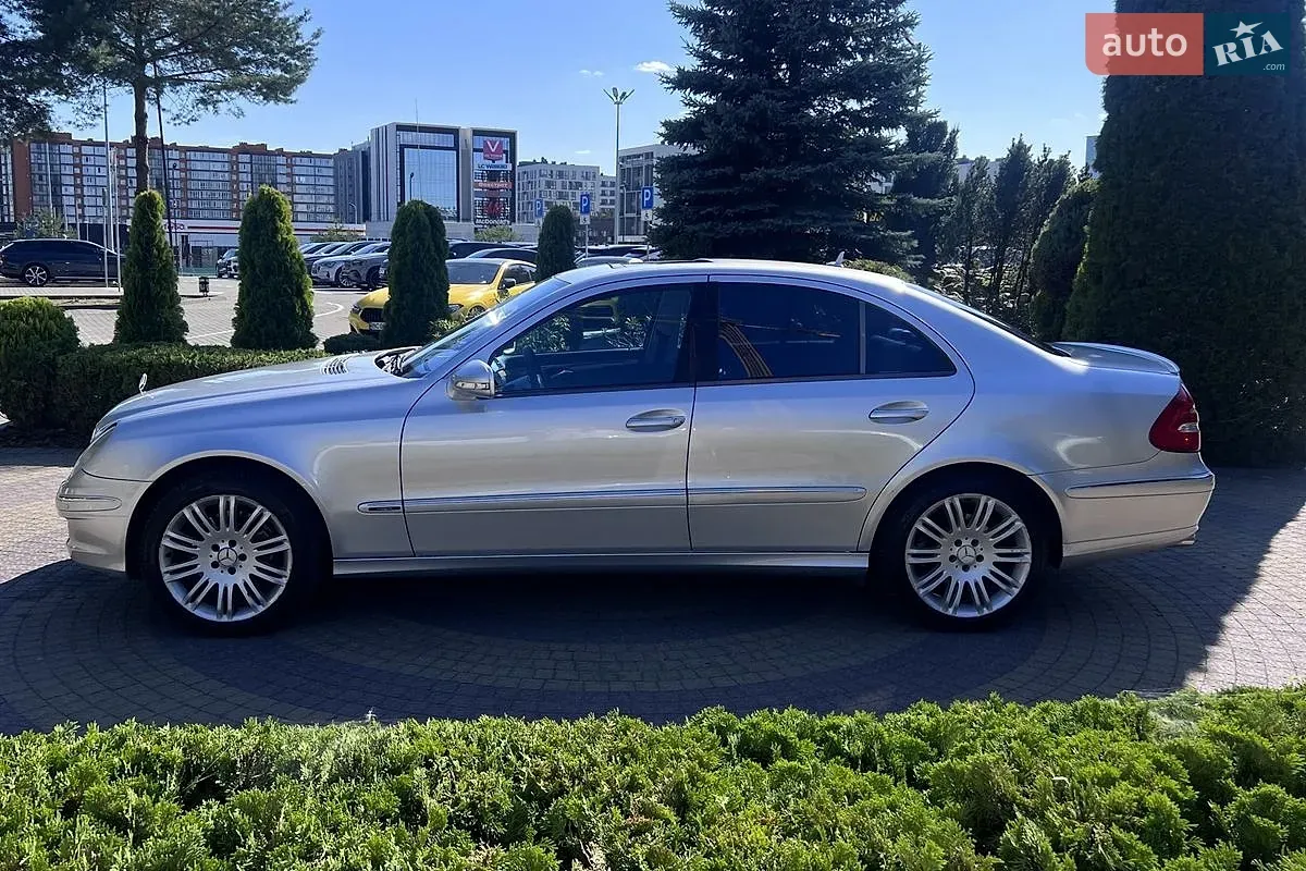 Mercedes-Benz E-Class 2007 photo 4