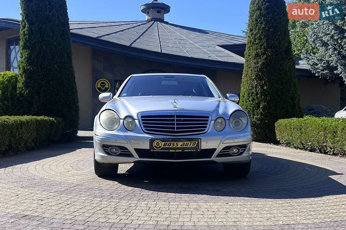 Mercedes-Benz E-Class 2007 photo 2